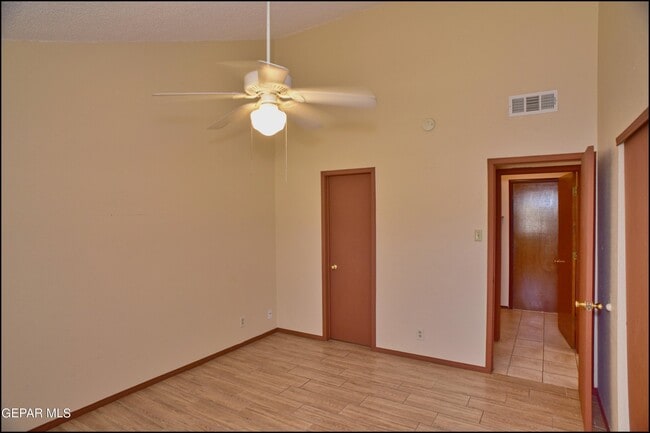 Building Photo - 11645 Gordon Cooper Ln