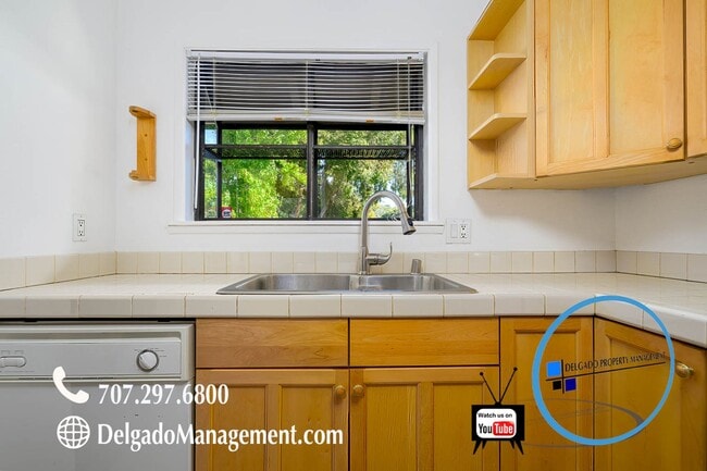 Building Photo - Bay View Villas newly remodeled 2 bedroom ...