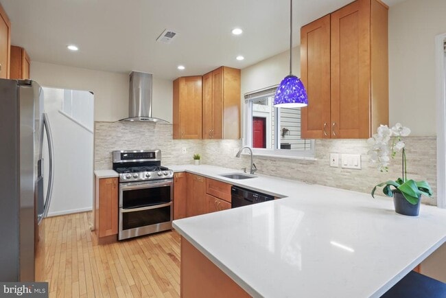 Building Photo - 1424 Yellowwood Ct
