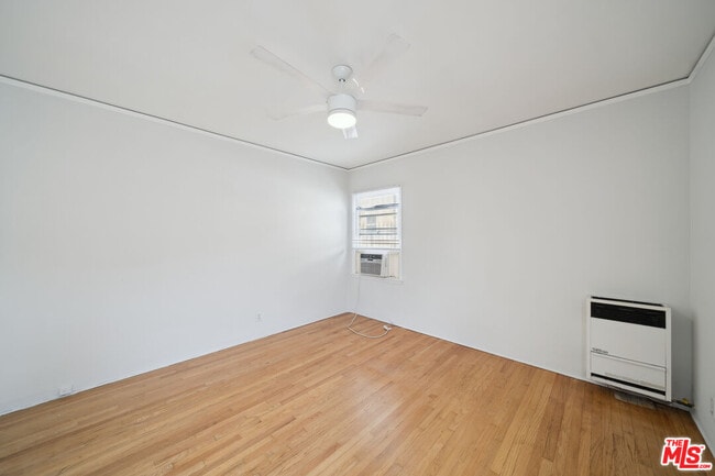 Building Photo - 1408 N Mansfield Ave