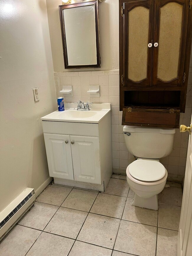 Building Photo - 4649 Forsythe Ave