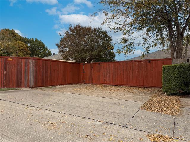 Building Photo - 8521 Holly St