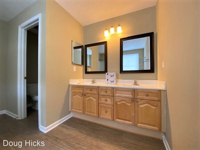 Building Photo - 4 br, 2.5 bath House - 14118 Northridge Dr