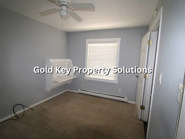 Building Photo - MUNCIE 3 BR 1 BA house with Fenced Backyar...