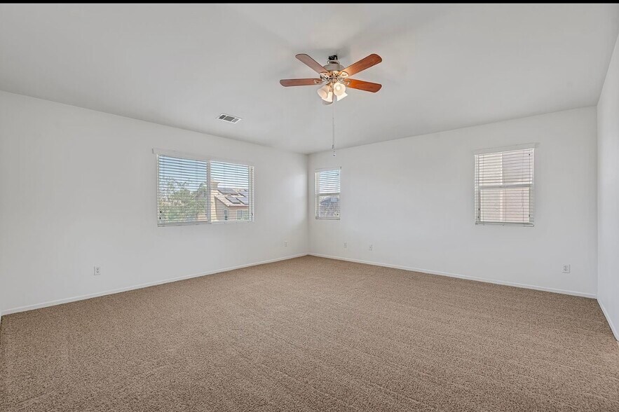Building Photo - 4731 W Avenue J4