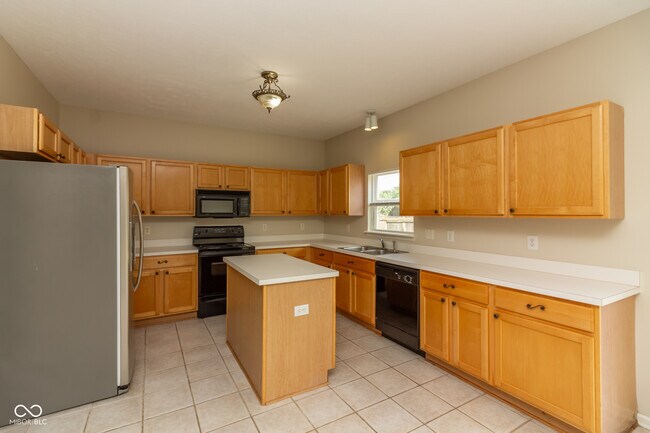 Building Photo - 12631 Geist Cove Dr