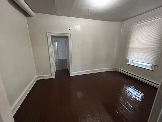 Building Photo - 2201 N 4th St