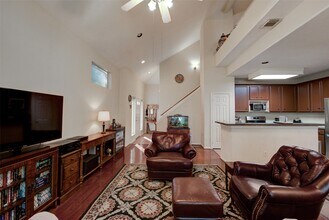 Building Photo - 2802 Crescent Star Rd