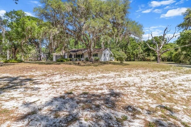 Building Photo - 1255 S Estate Point