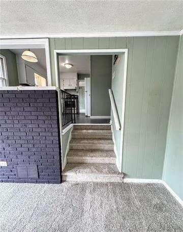 Building Photo - 4093 Hideaway Dr