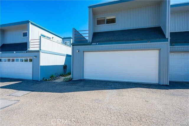 Building Photo - 2010 Robles Perdido Dr