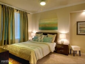 Building Photo - 1010 Allen St