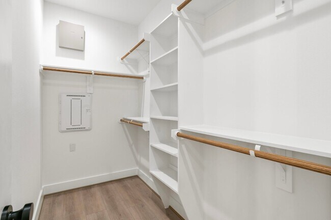 Building Photo - 816 Curtin St