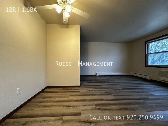 Building Photo - Charming 1 Bedroom 1 Bath Upper Apartment ...