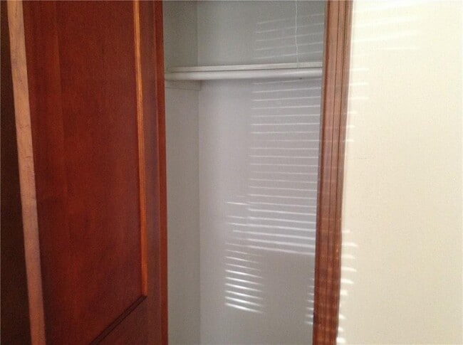 Building Photo - 2090 S Mt Olive St