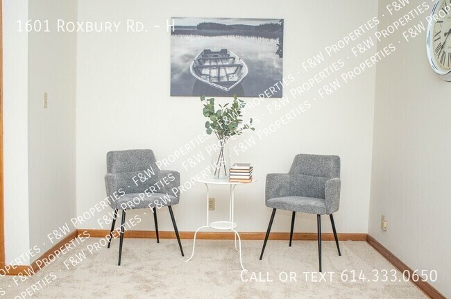 Building Photo - 1601 Roxbury Rd