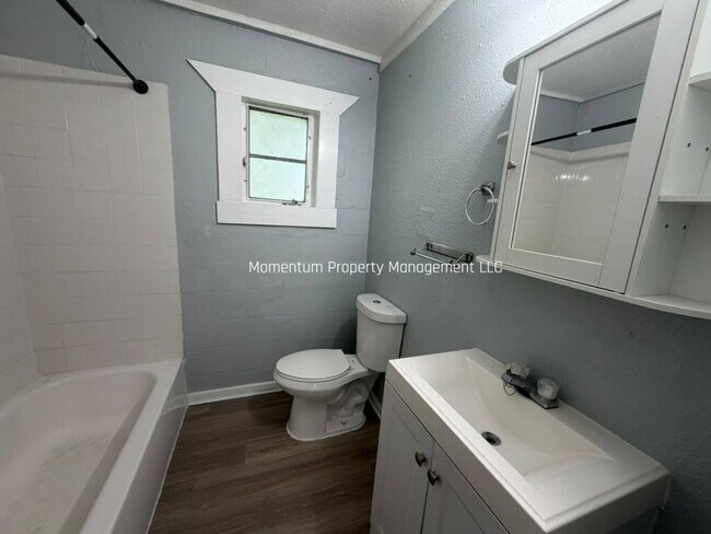 Building Photo - 4009 N 27th St