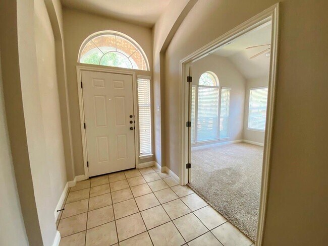 Building Photo - 3705 Fossilwood Way