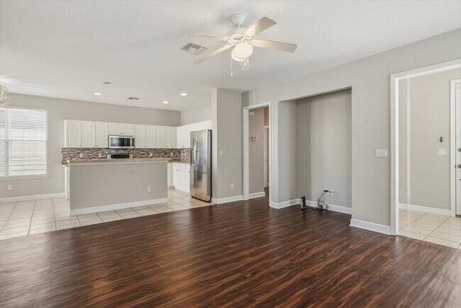 Building Photo - 3316 Calumet Dr