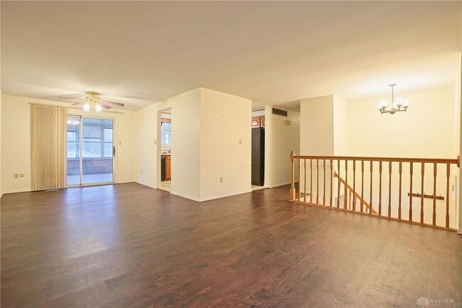 Building Photo - 4061 Forest Ridge Blvd