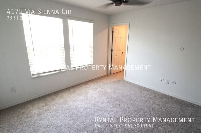 Building Photo - 4175 Via Sienna Cir