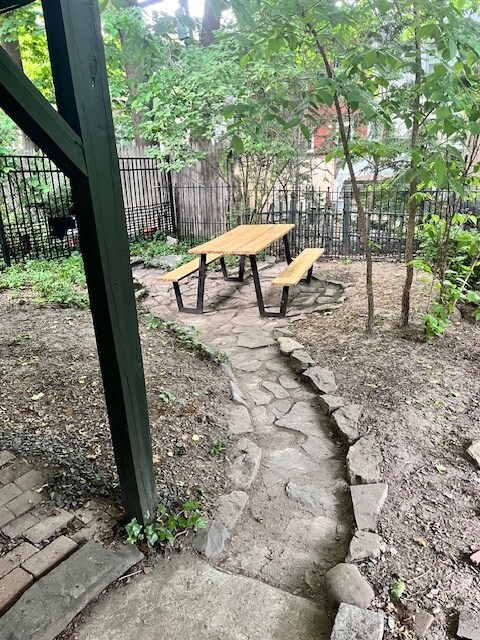 Rear Courtyard - 303 Hudson Ave