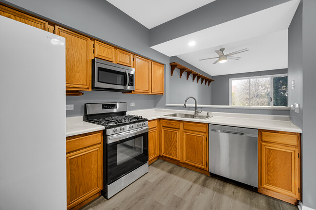 Building Photo - 4430 Quill Ln