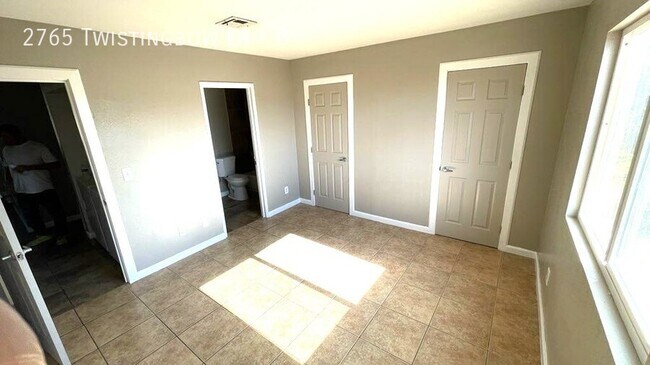 Building Photo - 2765 Twistingbow Ln