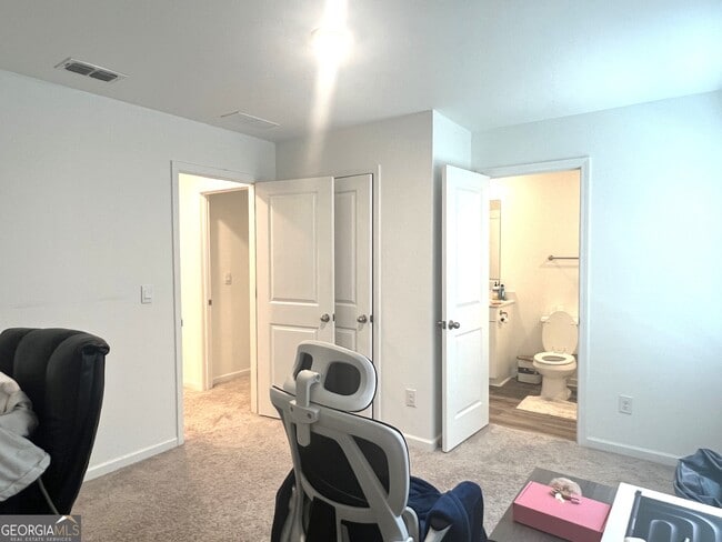 Building Photo - 205 Bald Ave