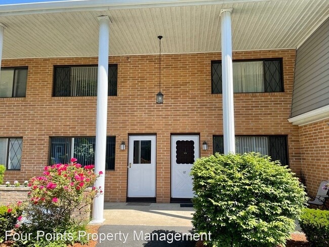 Primary Photo - 2 br, 1.5 bath House - 87 Farrwood Drive