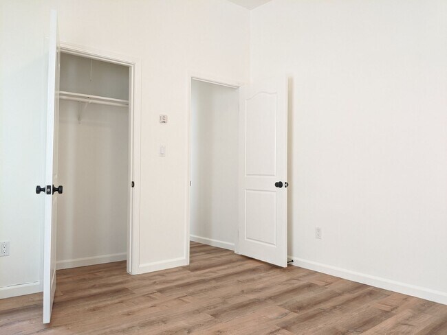Building Photo - kirkham