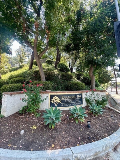 Building Photo - 22719 Lakeway Dr