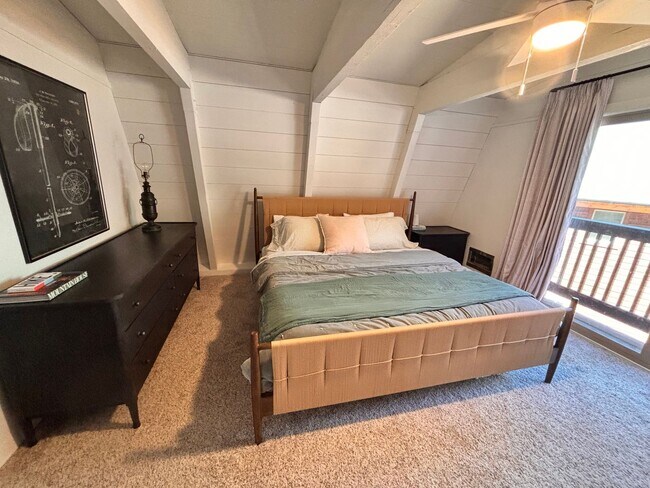Building Photo - Tahoe Donner Ski Lease | Available Jan 2 - April 30 |$3200/mo.