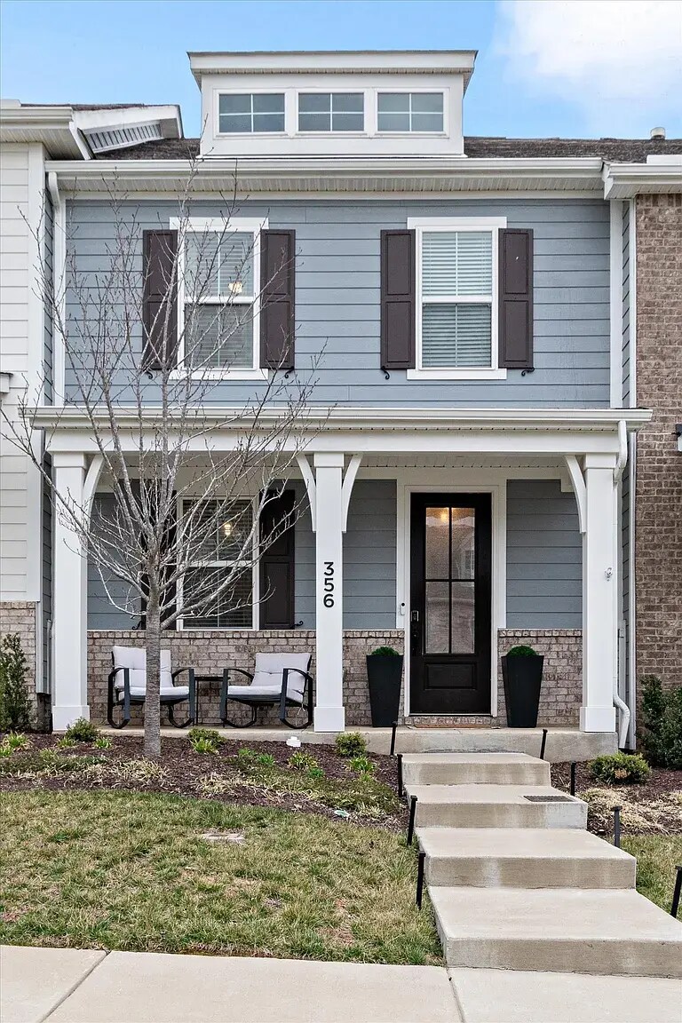 Building Photo - 356 Hammock Ln