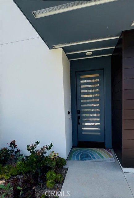 Building Photo - 16246 Dawn Wy