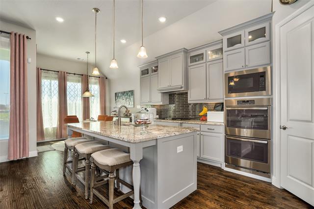 Building Photo - 7915 Sunflower Ln