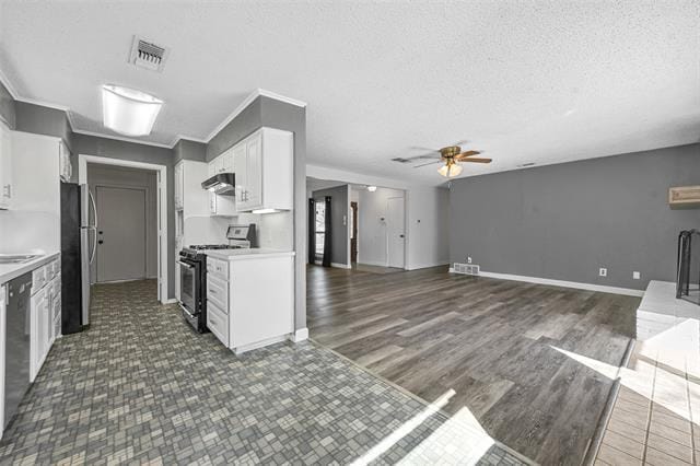 Building Photo - 3502 Woodthrush Ln
