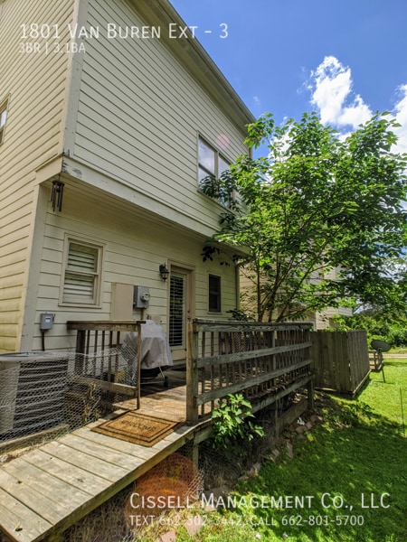 Building Photo - 1801 Van Buren Ext. #3