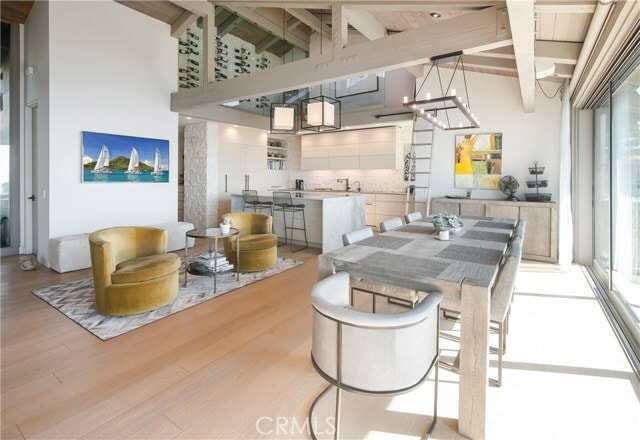 Building Photo - 709 Kendall Dr