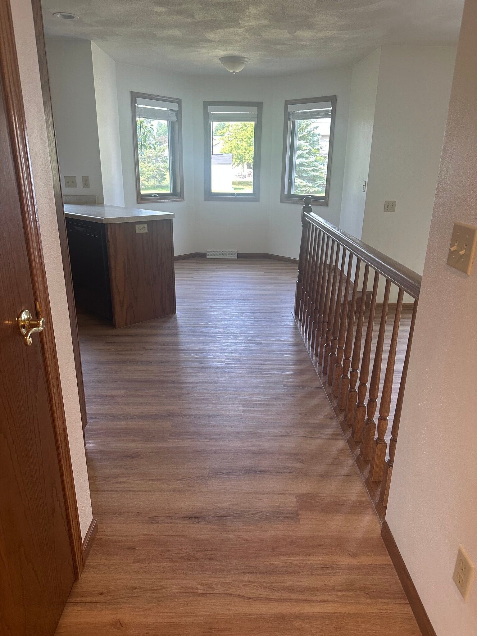Building Photo - N511 Willowcrest Ct