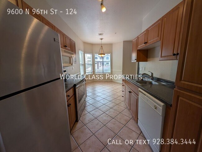 Building Photo - 9600 N 96th St