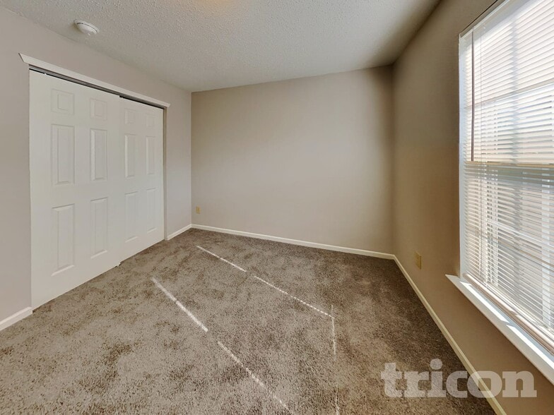 Building Photo - 12319 Bearsdale Dr