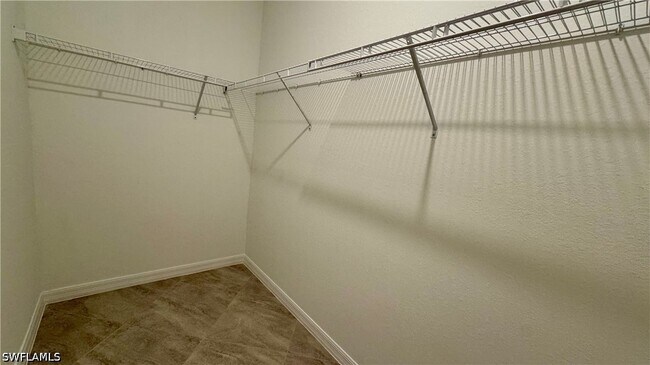 Building Photo - 2066 Tamarron Ln