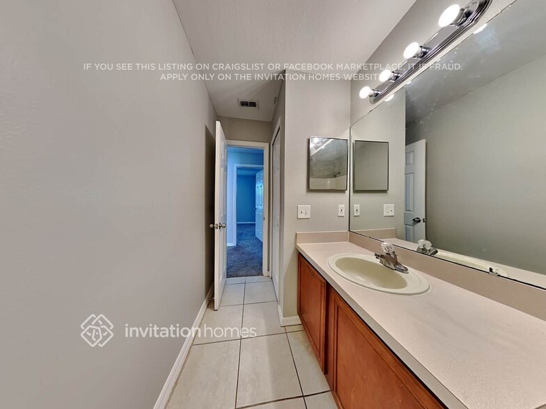 Building Photo - 643 Bittern Ct