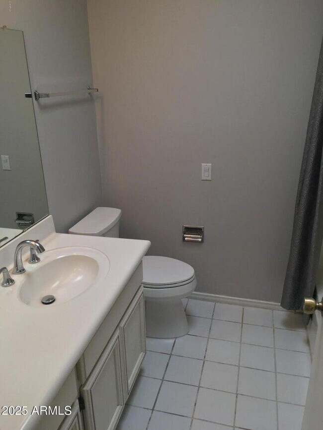 Building Photo - 5623 E Aster Dr