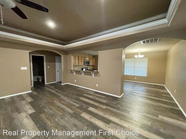 Building Photo - 3 br, 2 bath House - 713 Black Creek Lane