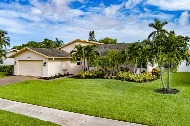 Building Photo - 4545 Brandywine Dr
