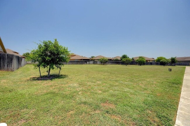 Building Photo - 176 Flannery Ln