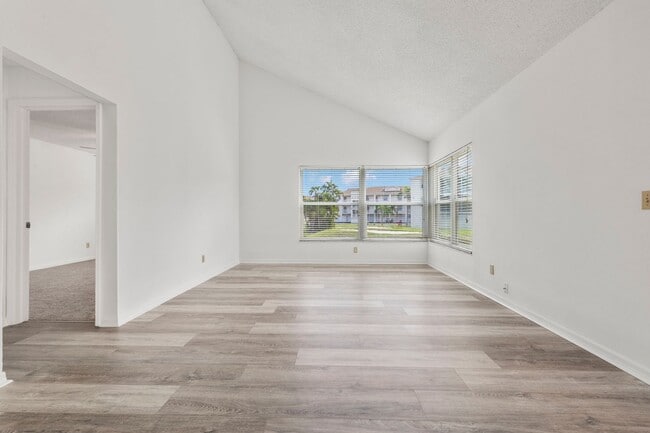 Building Photo - 17038 Terraverde Cir