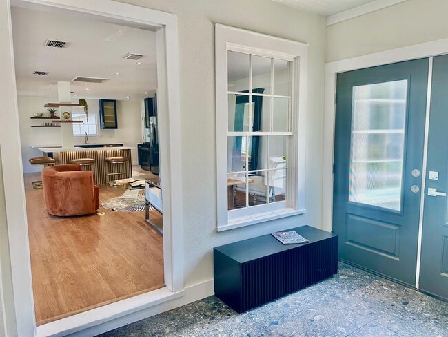 Building Photo - 4406 Airport Blvd